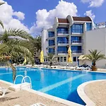 Hotel Iceberg 2*