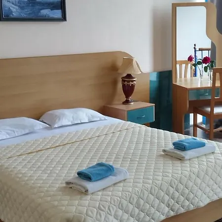 Hotel Iceberg 2*