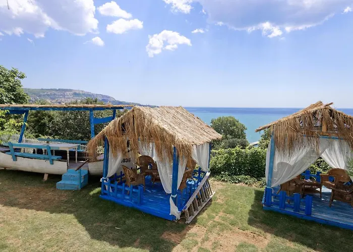 Хотел айсберг 2*