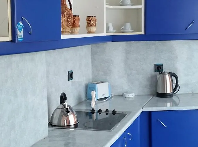 айсберг Хотел