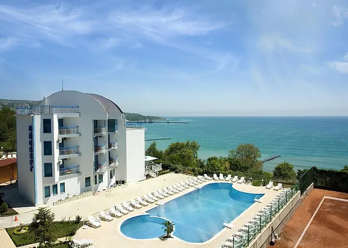 айсберг Балчик