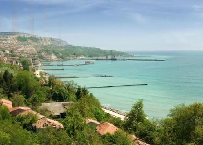 Хотел айсберг 2*